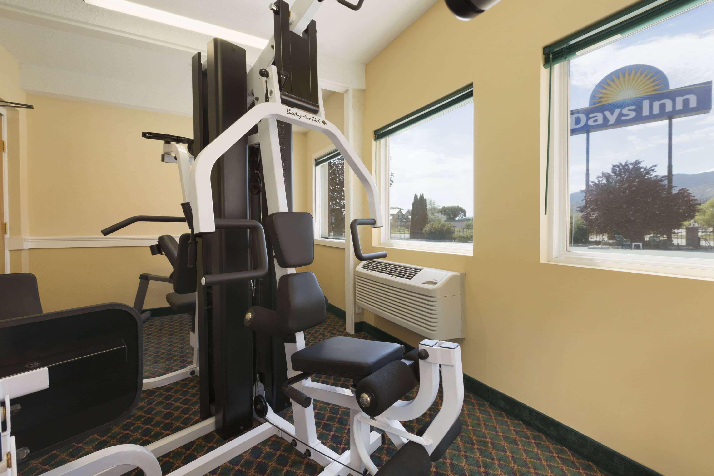 Days Inn By Wyndham Penticton Conference Centre Esterno foto