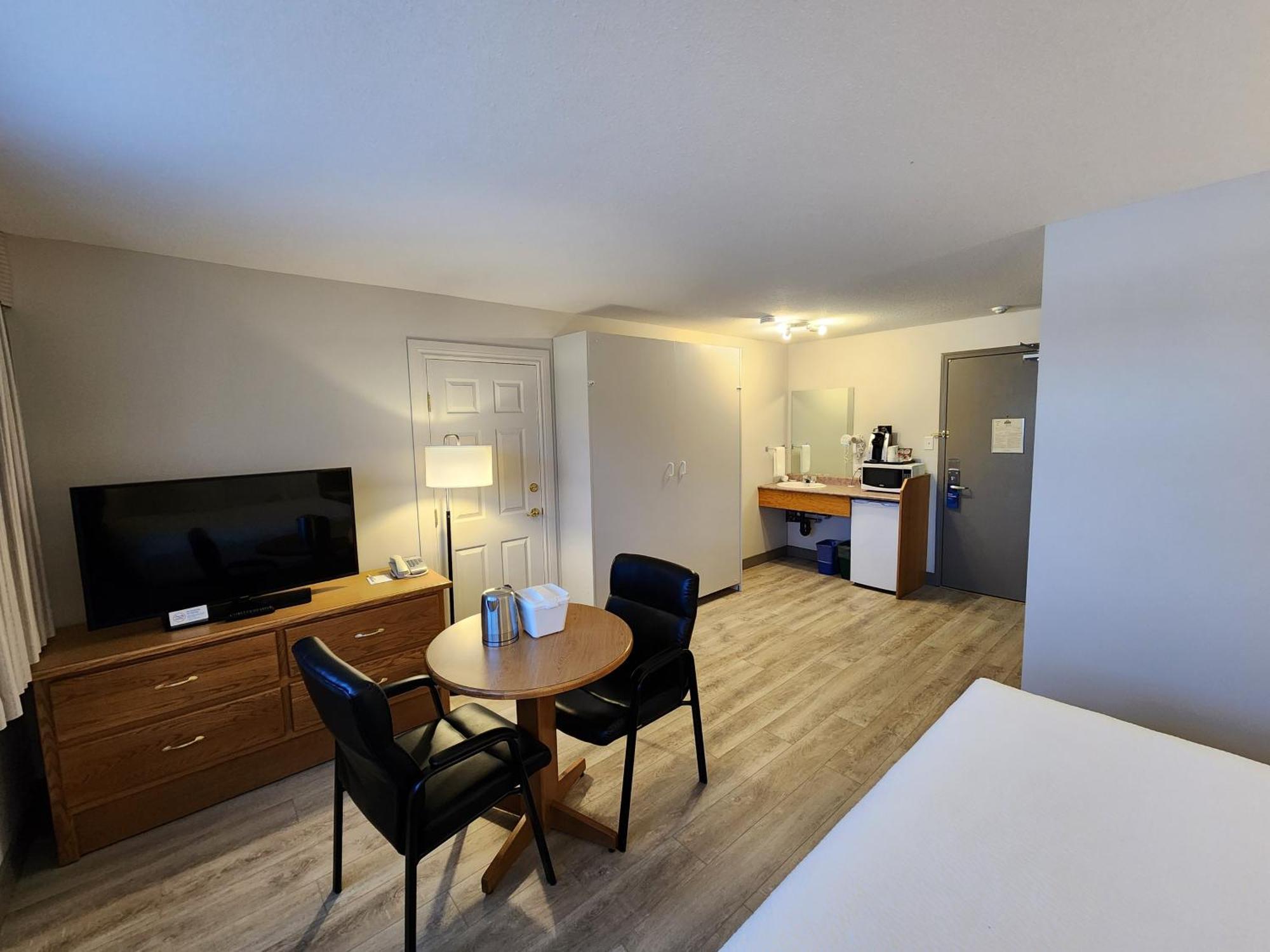 Days Inn By Wyndham Penticton Conference Centre Esterno foto