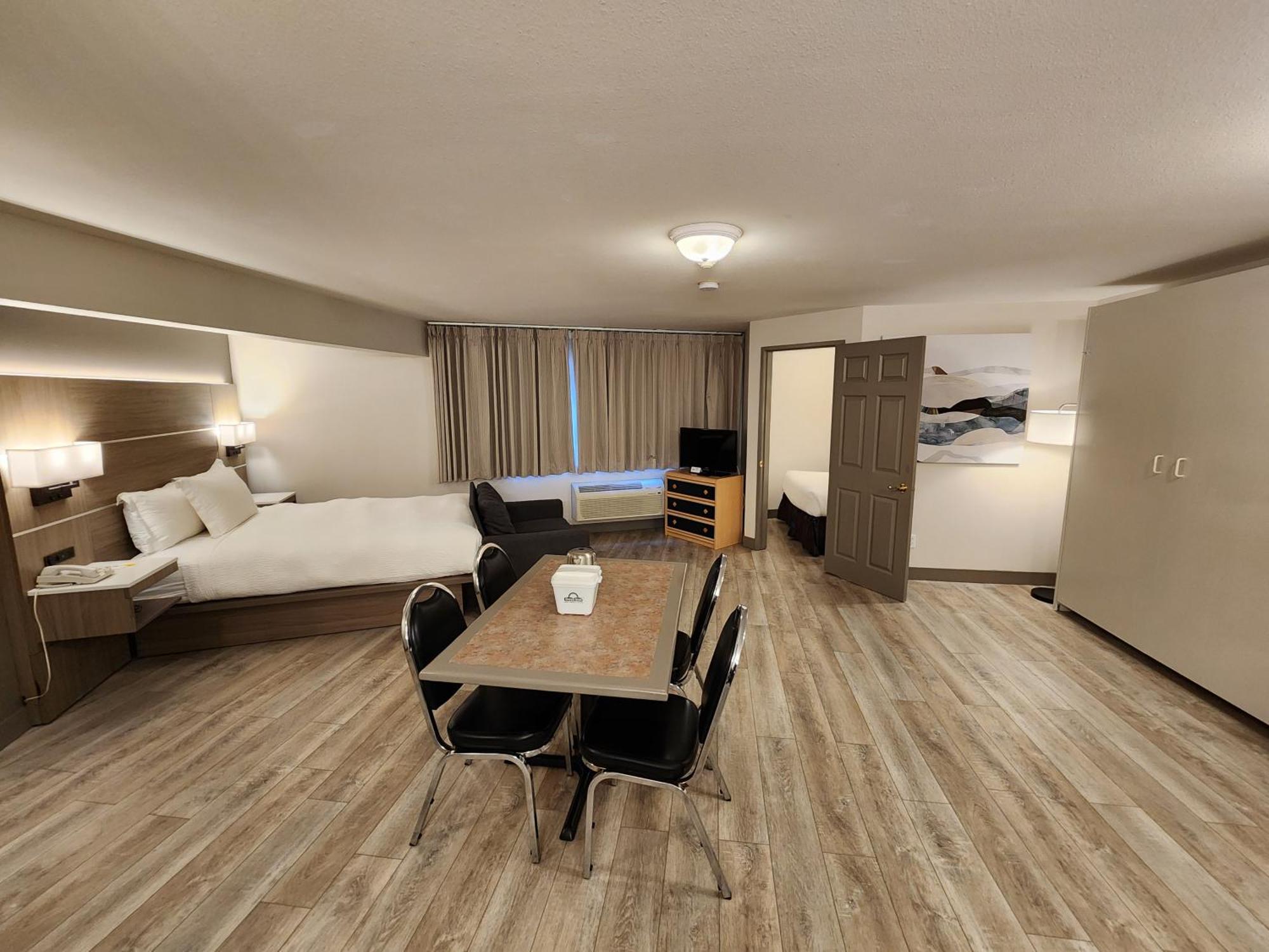 Days Inn By Wyndham Penticton Conference Centre Esterno foto