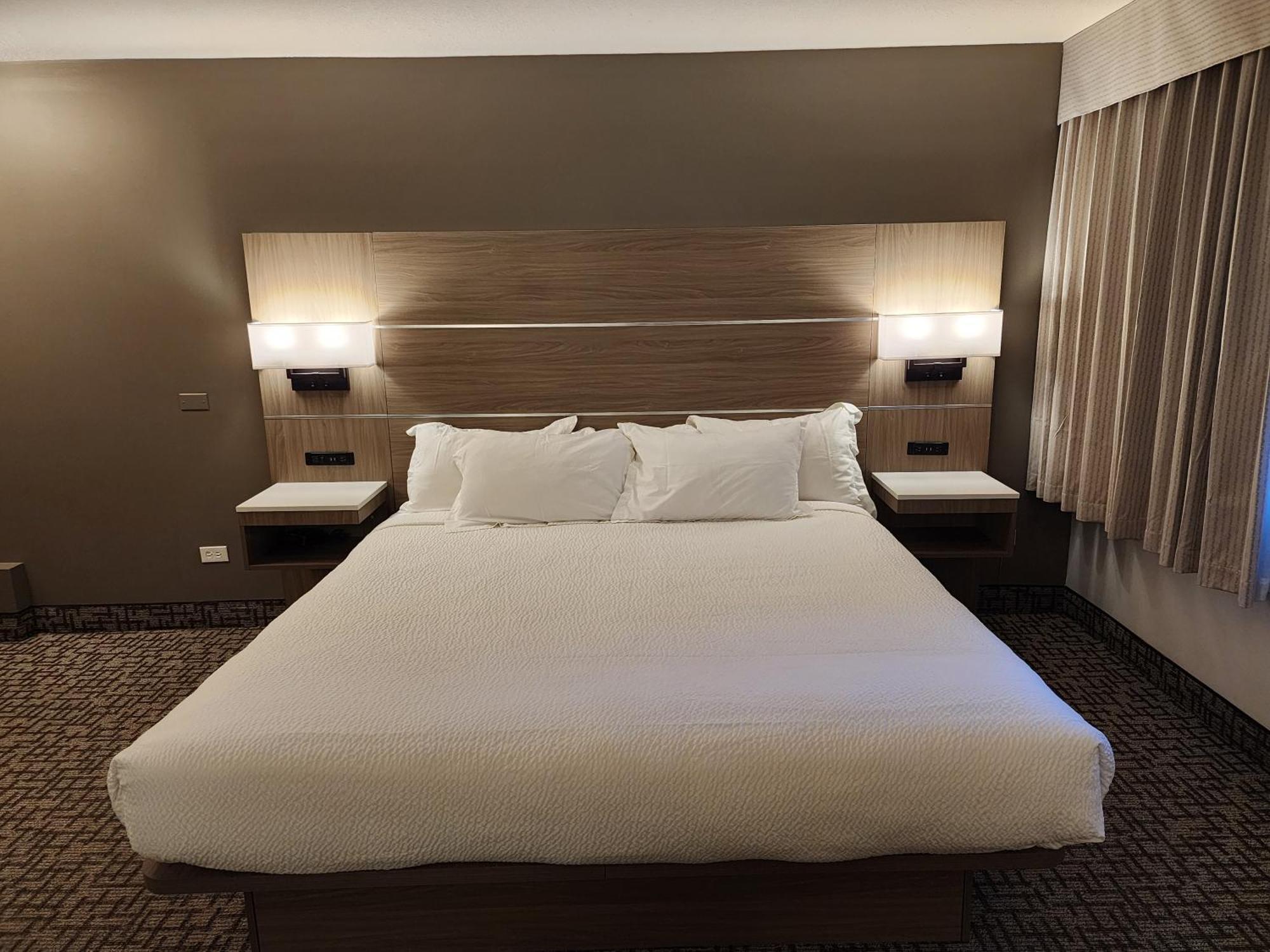 Days Inn By Wyndham Penticton Conference Centre Esterno foto