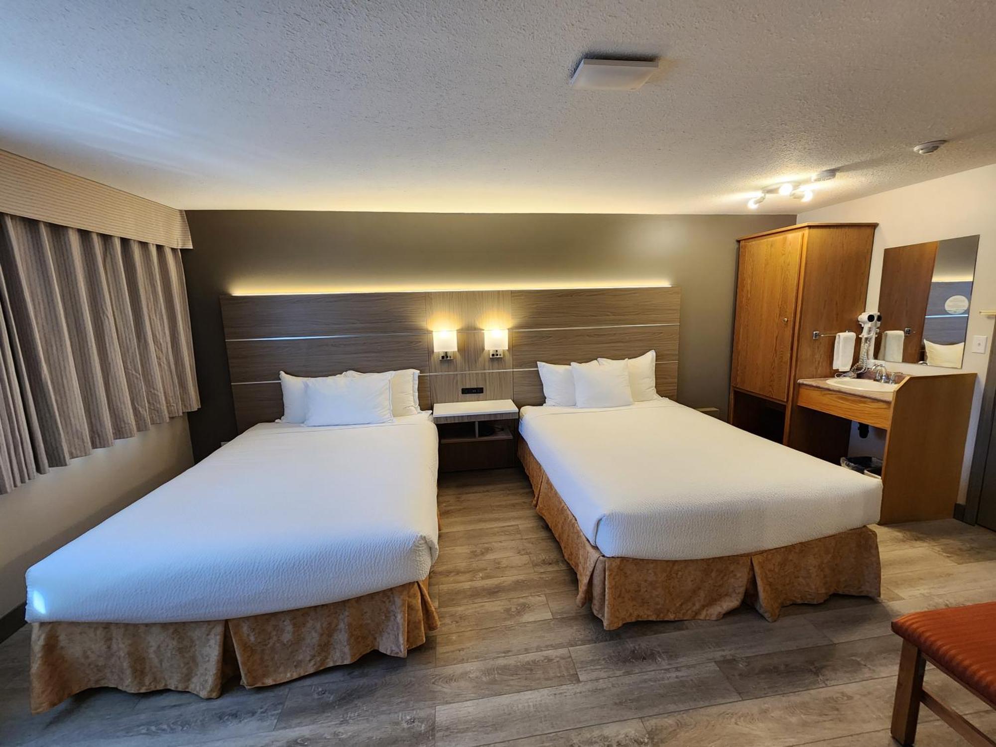 Days Inn By Wyndham Penticton Conference Centre Esterno foto